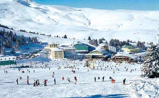 Улудаг — горнолыжный курорт, окруженный «зеленой» Турцией