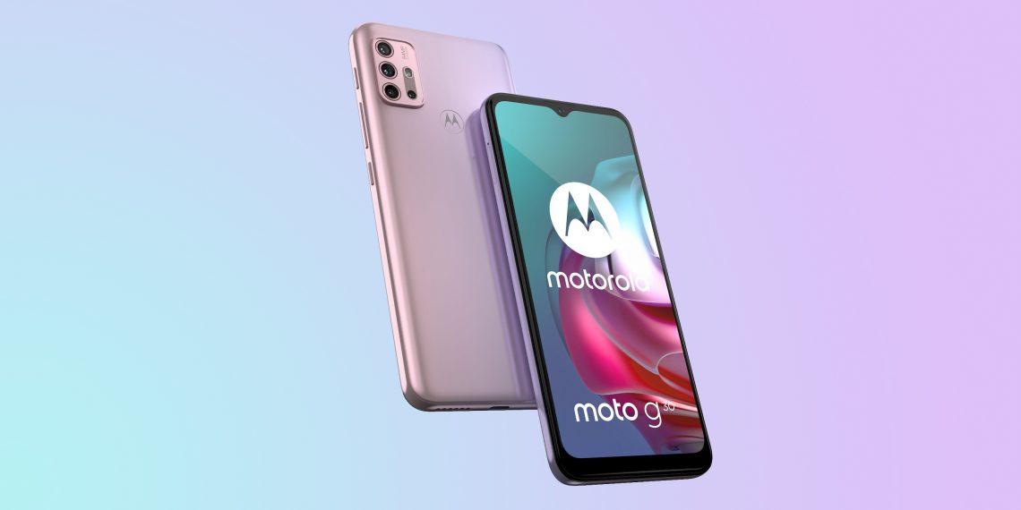Motorola представила бюджетные Moto G10 и Moto G30