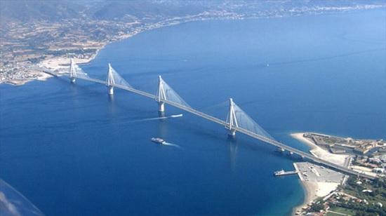 В ЕС построили новый мост, соединяющий Хорватию с Дубровником